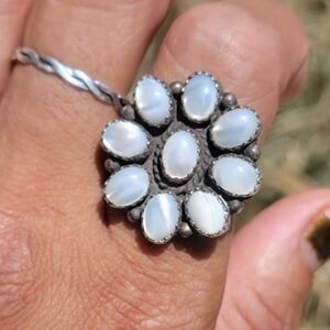 Native American handmade 925 sterling silver mother of pearl cluster ring